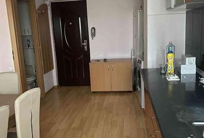 Garsonieră decomandată în Sânmartin