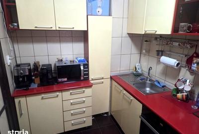 Apartament cu 3 camere decomandat în Ferentari - 3