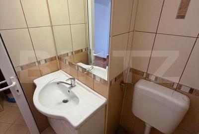 Apartament cu 3 camere decomandat în Decebal
