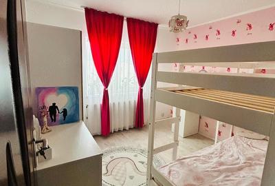 Apartament cu 3 camere decomandat în Central