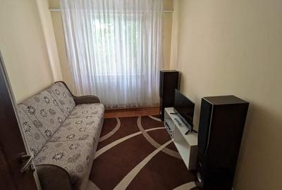 Apartament cu 3 camere semidecomandat în Calea București - 7