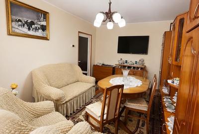 Apartament cu 3 camere decomandat în Plantelor