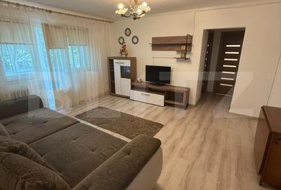 Apartament cu 3 camere în Decebal
