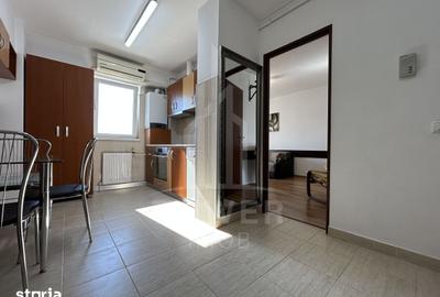 Apartament cu 3 camere decomandat, mobilat în Central
