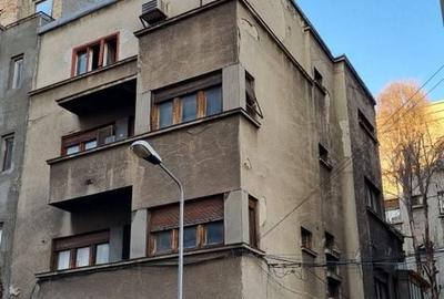 Apartament cu 5 camere decomandat în Dacia - 1