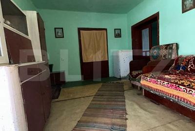 Casă cu 2 camere cu Teren 2300 Mp în Cășeiu - 2