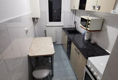 Apartament cu 2 camere decomandat în Central - 3
