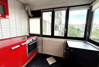 Apartament cu 4 camere semidecomandat, mobilat în Crângași - 15