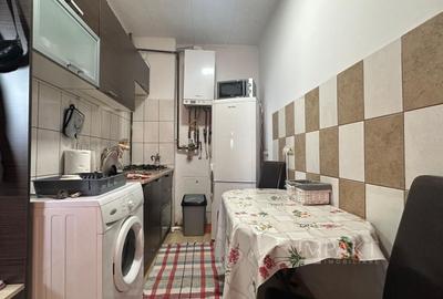Casă individuală cu 10 camere decomandat cu Canalizare în Central - 13