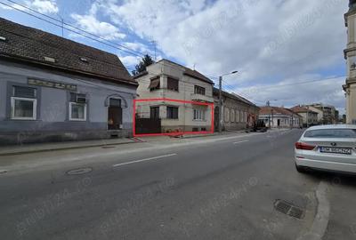 Apartament cu 3 camere în Central - 3