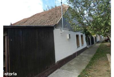Casă cu 2 camere cu Teren 1079 Mp în Avrămeni - 3