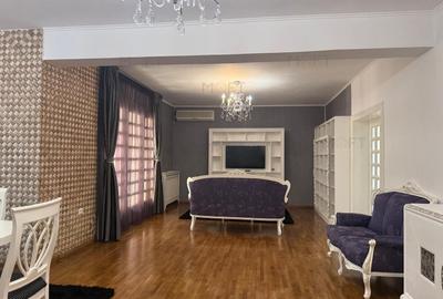 Apartament cu 4 camere decomandat, mobilat în Barbu Văcărescu