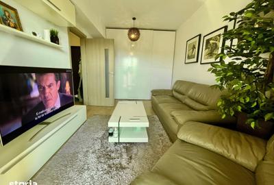Apartament cu 3 camere decomandat în Nicolina
