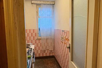 Apartament cu 2 camere semidecomandat în Rogerius