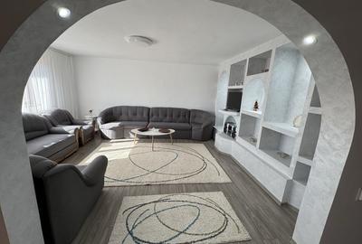Casă cu 4 camere în Târgu Neamț