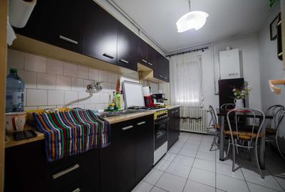 Apartament cu 3 camere decomandat în Central - 5