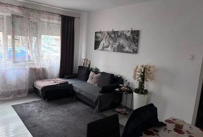Apartament cu 2 camere semidecomandat în Micro 15 - 1