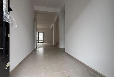 Duplex cu 5 camere cu Canalizare în Nord - 6