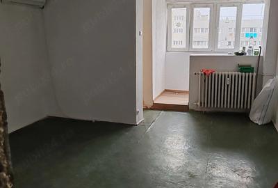 Garsonieră semidecomandată în Pantelimon