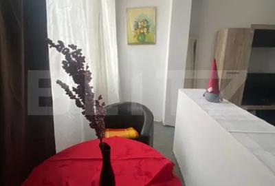 Apartament cu 2 camere decomandat în Spitalul Județean