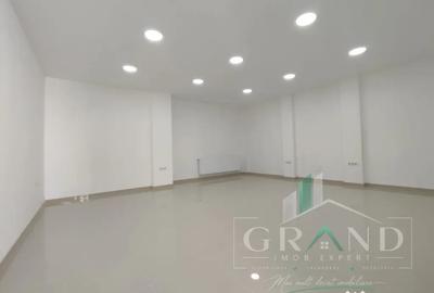 Spațiu comercial, de 90 mp, în Ultracentral - 12