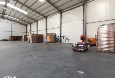 Spațiu comercial, de 560 mp, în Central - 3