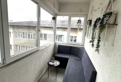 Apartament cu 2 camere decomandat în Central