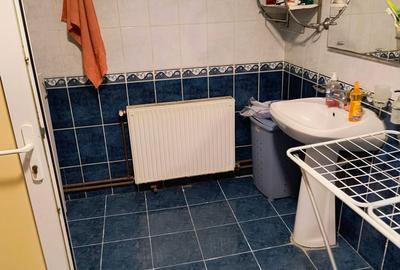 Casă cu 4 camere cu Teren 80 Mp în Rahova