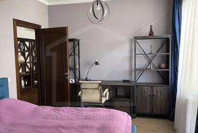 Apartament cu 3 camere semidecomandat, mobilat în Central - 4