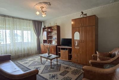 Apartament cu 2 camere în Micro 21