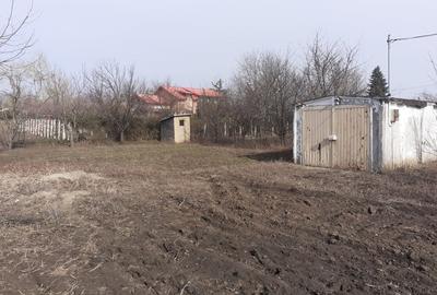 Teren de 816 mp, în Movilița