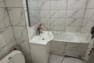 Apartament cu 2 camere decomandat în Mircea cel Bătrân
