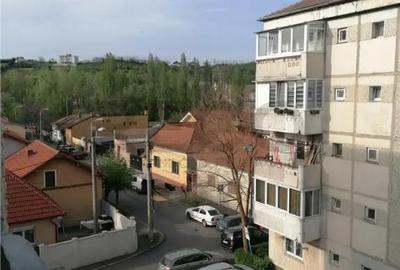 Apartament cu 3 camere decomandat în Dragoș Vodă - 1
