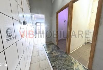 Spațiu comercial, de 60 mp, în Central