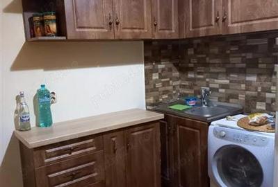 Apartament cu 3 camere semidecomandat în Vatra Luminoasă - 2