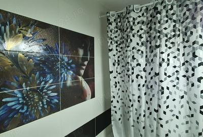 Apartament cu 4 camere decomandat în Central - 1