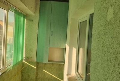 Apartament cu 4 camere decomandat în Central - 2