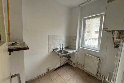 Garsonieră semidecomandată în Central - 5