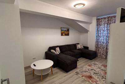 Apartament cu 2 camere decomandat în Valea Adâncă
