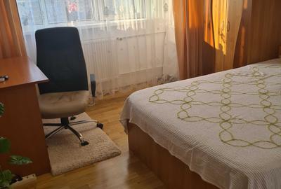 Apartament cu 2 camere semidecomandat în Rahova