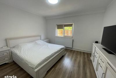 Casă cu 5 camere cu Teren 562 Mp în Răucești - 1