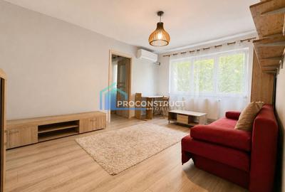 Apartament cu 2 camere semidecomandat, mobilat în Dacia