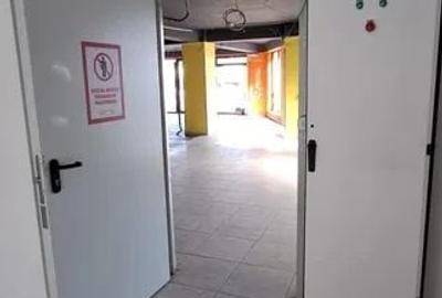 Spațiu comercial, de 154 mp, în Central - 3