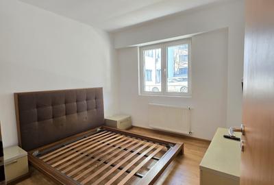 Apartament cu 2 camere decomandat în Berceni - 1