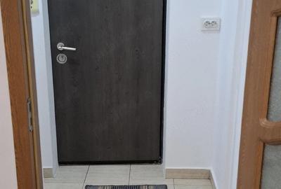 Garsonieră decomandată în Central - 2