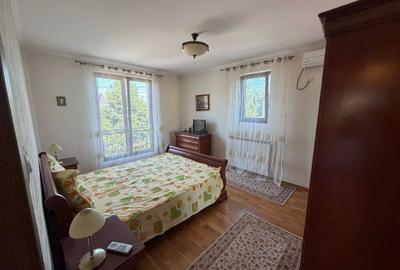 Casă cu 4 camere cu Teren 400 Mp în Berceni - 2