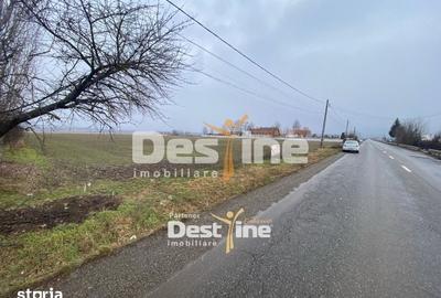 Teren de 7200 mp, în Girov