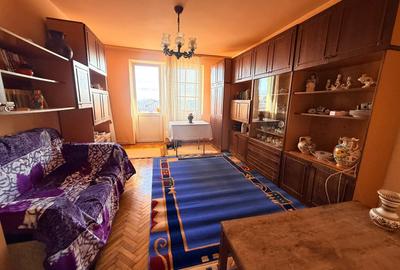 Apartament cu 4 camere în Gheorgheni