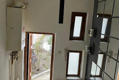 Casă cu 2 camere cu Teren 30 Mp în Central - 5