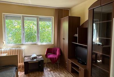 Garsonieră decomandată, mobilată în Complex Studențesc - 8